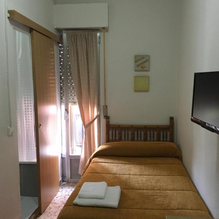 Hostal Santa Barbara - Habitación Individual - 2