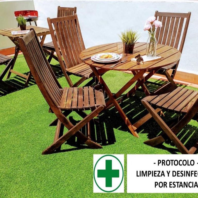 LARGE Apartment with large and sunny Terrace - Garden , ALICANTE CENTER - Superior Apartment - 25