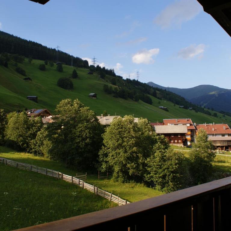 Gasthof Riederhof - Doppelzimmer mit Dusche - 6