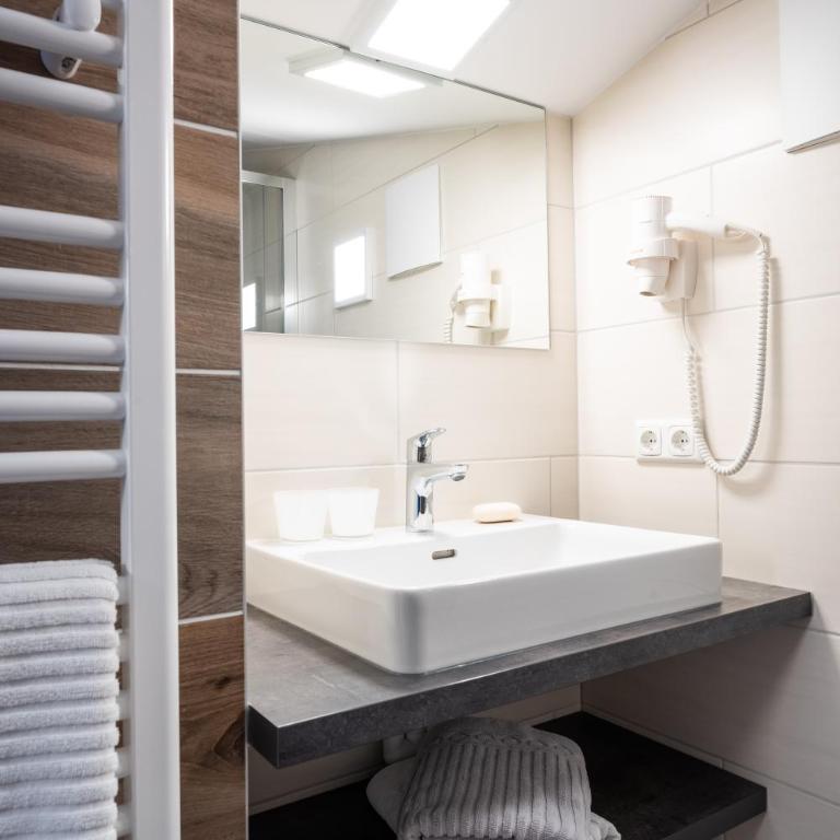 Haus Katharina, SUMMERCARD INCLUDED - Superior Apartment - 8