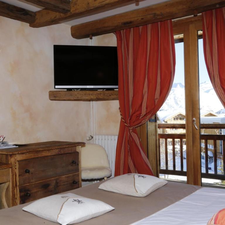 Alp'azur - Camera Superior Matrimoniale/Doppia con Letti Singoli con Balcone - 2