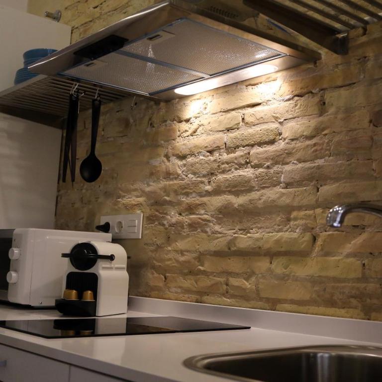Loft independiente con Piscina compartida en Centro de Valencia - Loft - 9