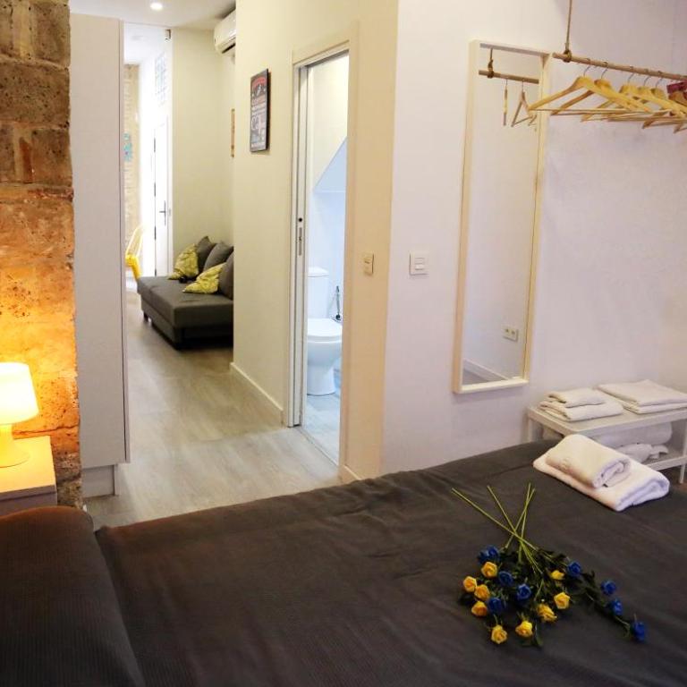 Loft independiente con Piscina compartida en Centro de Valencia - Loft - 7