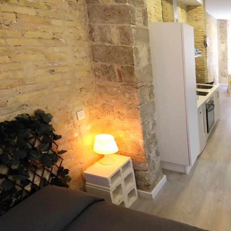 Loft independiente con Piscina compartida en Centro de Valencia - Loft - 11