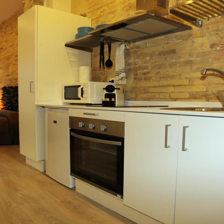 Loft independiente con Piscina compartida en Centro de Valencia - Loft - 15