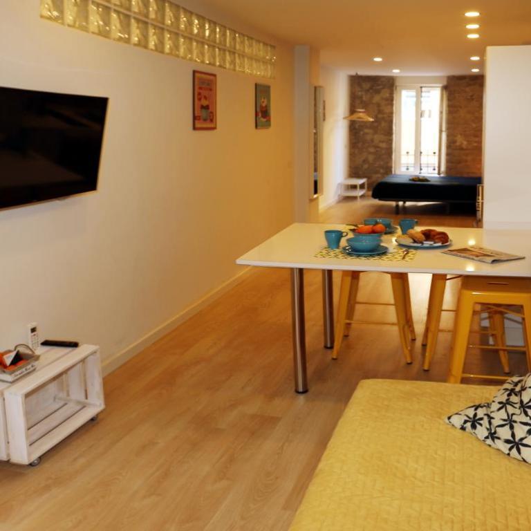 Loft independiente con Piscina compartida en Centro de Valencia - Loft - 14