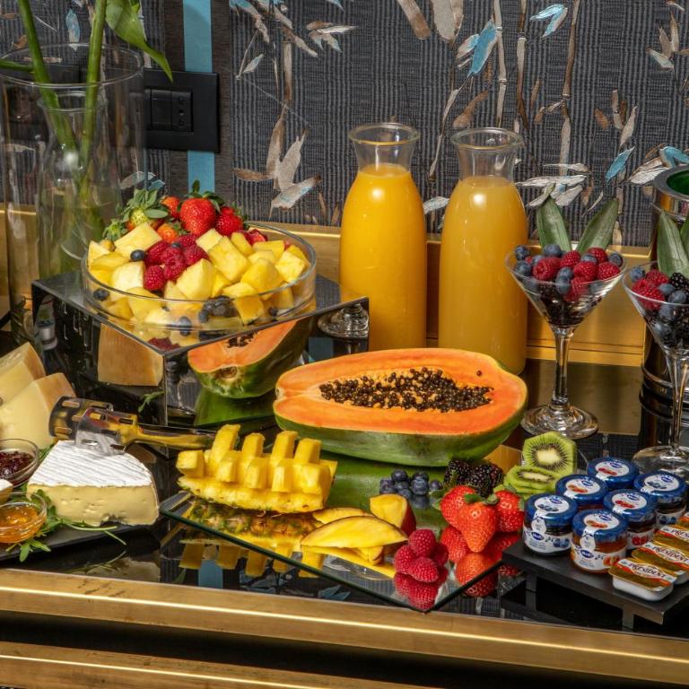 The Inn at the Spanish Steps Luxury Collection - Mario De' Fiori Suite - Deluxe Doppelzimmer - 10
