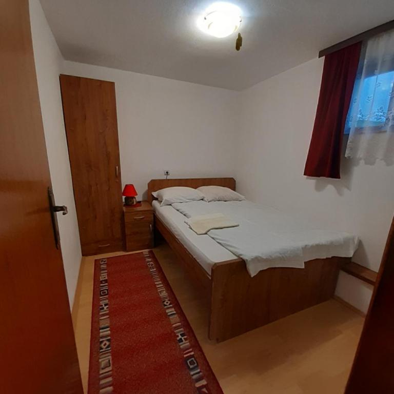 Apartmani Perovic - Two-Bedroom Apartment - 19