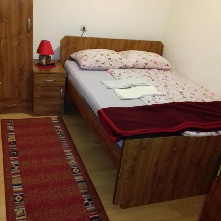 Apartmani Perovic - Two-Bedroom Apartment - 2