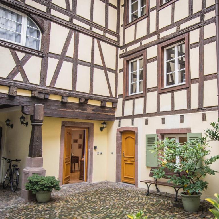 Gîte **** des Bains - Appartement avec Douche - 11