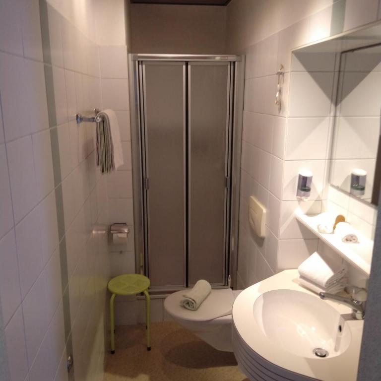 Hotel Restaurant Escher - Standard Doppelzimmer - 8