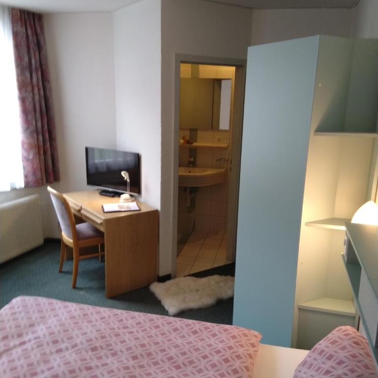 Hotel Restaurant Escher - Standard Doppelzimmer - 7