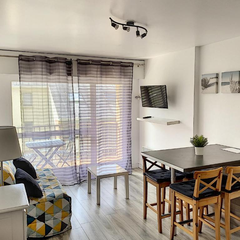 2 PIECES CENTRE ET MER - Appartement 1 Chambre - 3