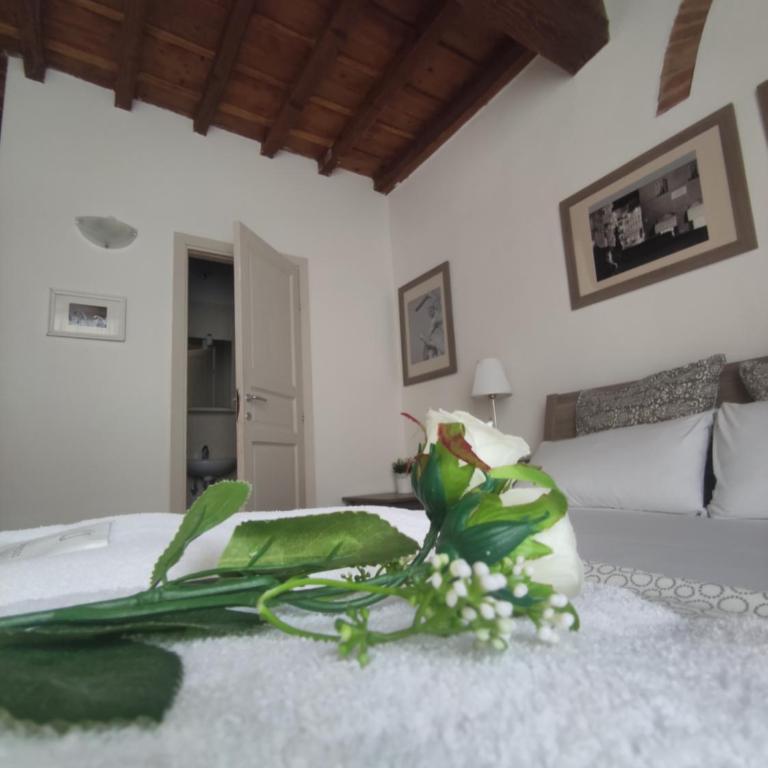 Dante's Relais - Camera Matrimoniale - 4