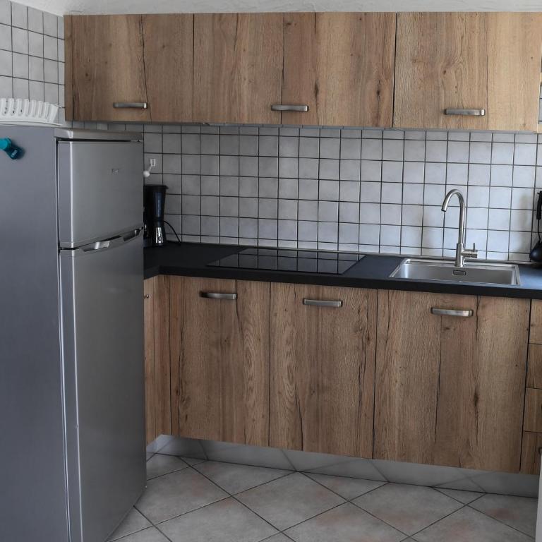 BLUE APARTMENT - a due passi dal lago, parcheggio privato - Appartamento con 1 Camera da Letto - 16