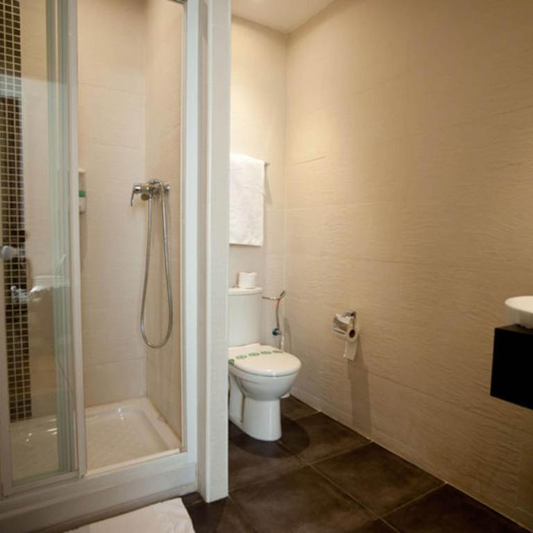 Hostal Bcn 46 - Double or Twin Room - 3
