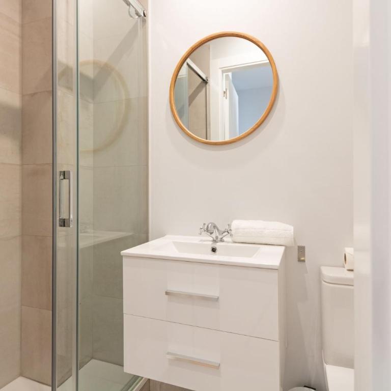 Plaza de España Deluxe Suites by Valcambre - Apartamento - 30