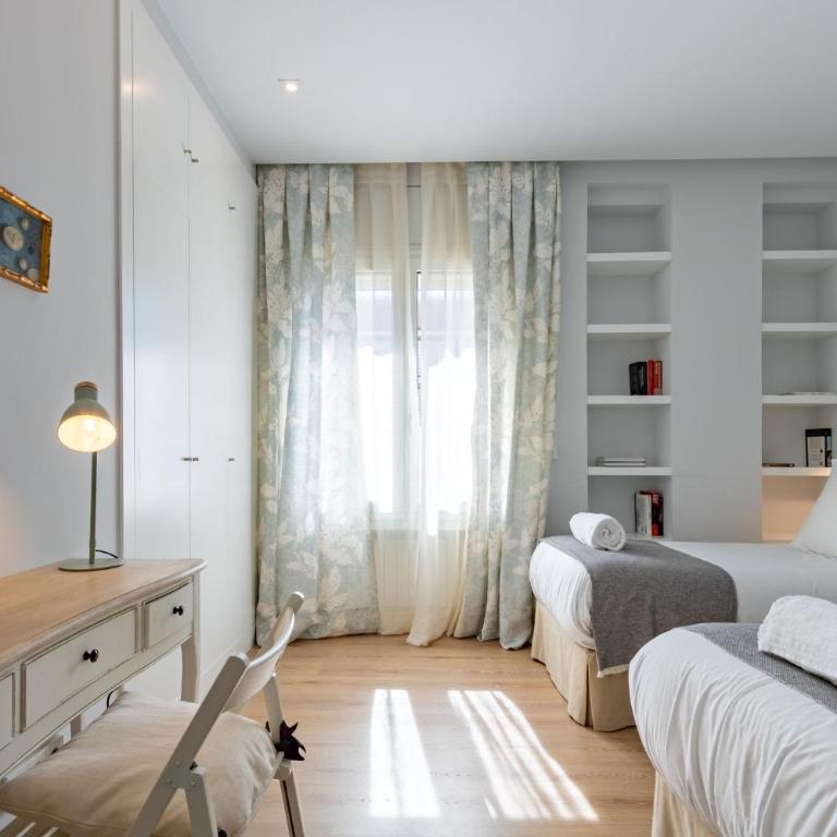 Plaza de España Deluxe Suites by Valcambre - Apartamento - 40