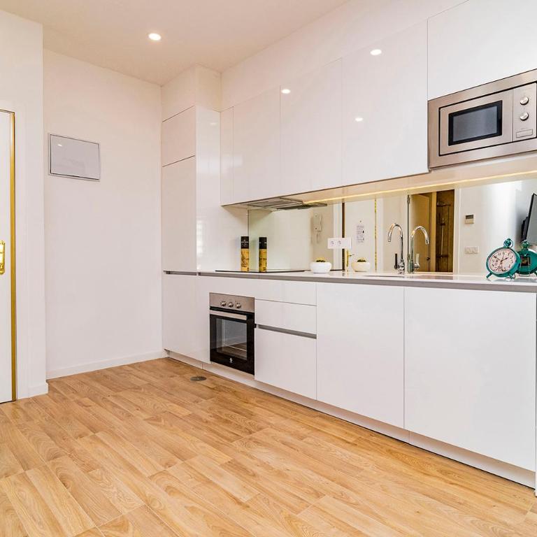 Unbeatable views of Puerta del Sol by Batuecas - Apartment - 3