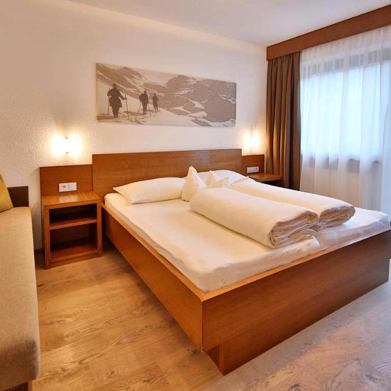 Hotel Garni Fiegl Apart - Double Room Classic with Sofa Bed - 2