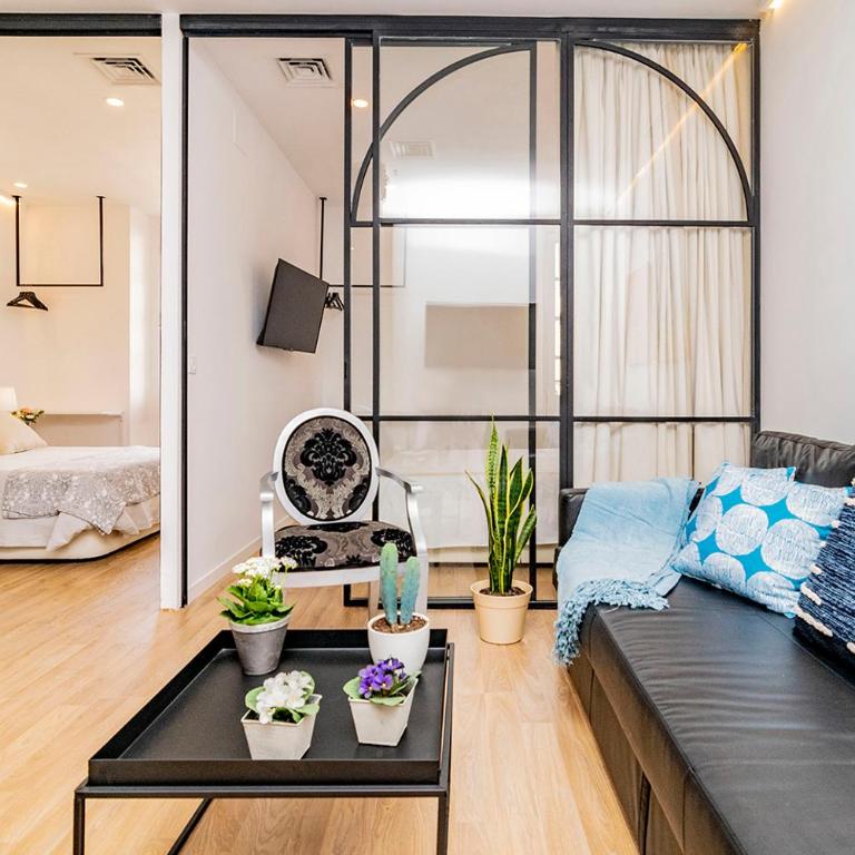 Unbeatable views of Puerta del Sol by Batuecas - Apartment - 14