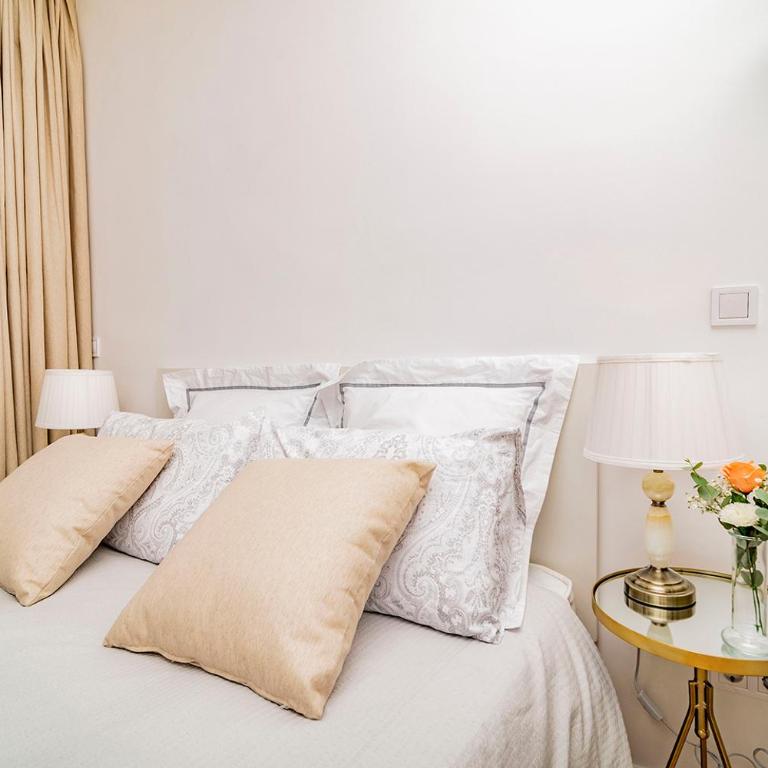 Unbeatable views of Puerta del Sol by Batuecas - Apartment - 17