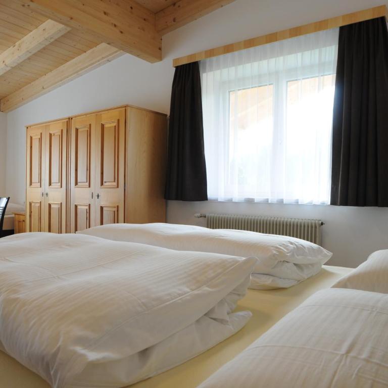 B&B Hotel Heidi - Camera Tripla con Balcone - 1