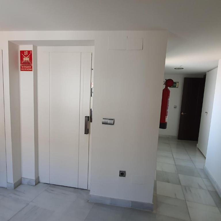 Apartamentos Torre de la Mezquita - Apartamento Ático - 9