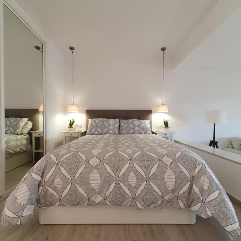 Calle Juliana, Miraflores Studio, La Cala de Mijas - Estudio con cama extragrande y sofá cama - 1