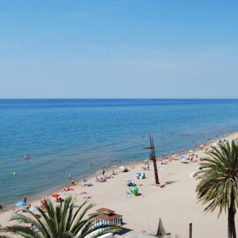 Apartamento entre la playa y la montaña - Apartamento de 2 dormitorios - 35