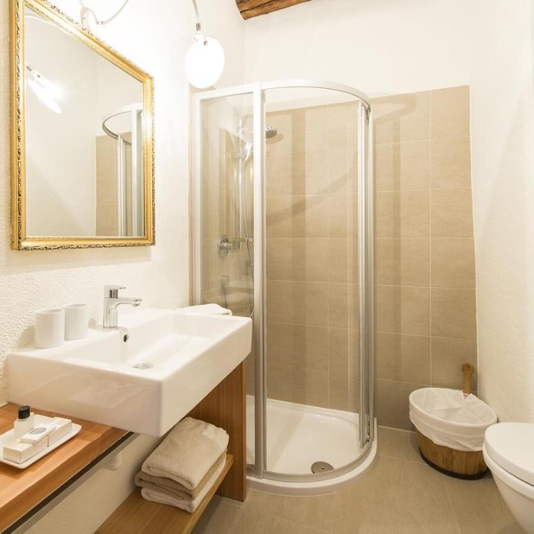 Hofbauer - Appartamento con 1 Camera da Letto, Balcone e Vista Montagna - 1