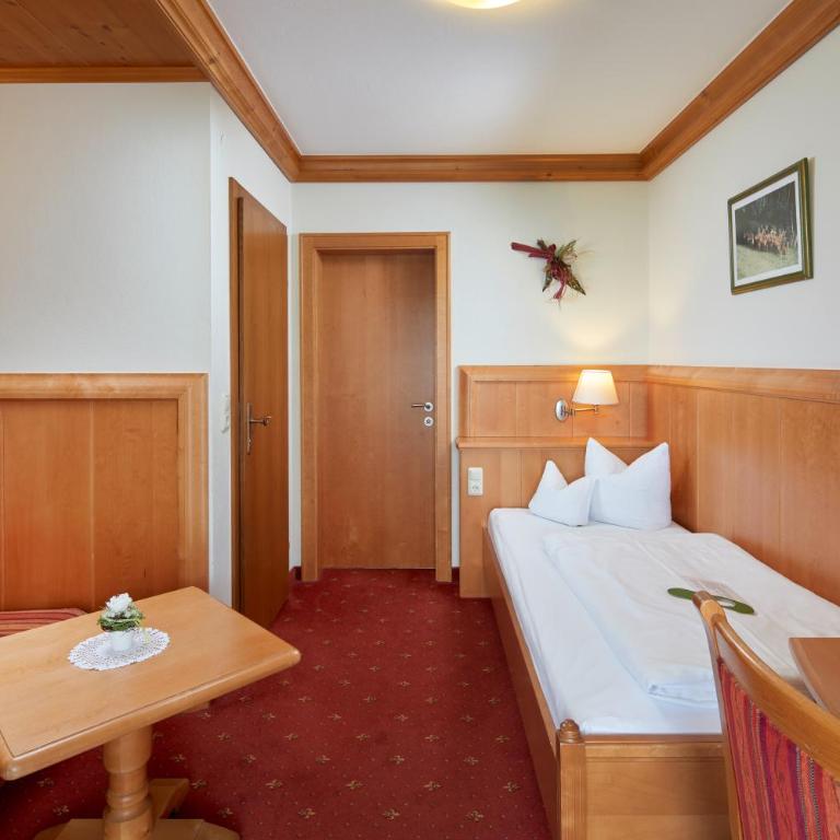 Hotel Gasthof Abelhof - Einzelzimmer mit Balkon - 3