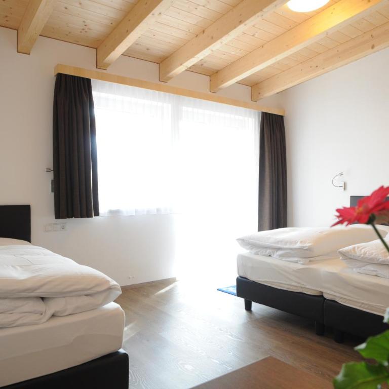 B&B Hotel Heidi - Camera Tripla con Balcone - 4