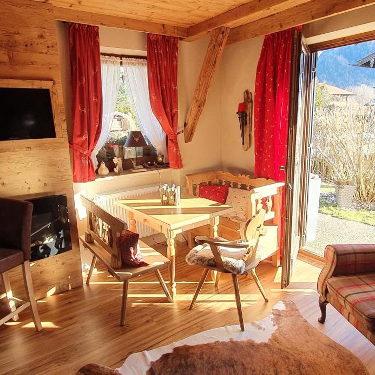 Chalet Alpenblick Inzell - Apartment mit 1 Schlafzimmer - 1
