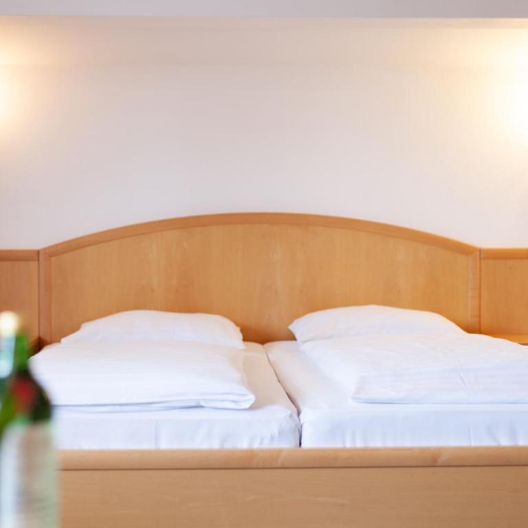 BioHotel Bruggerhof - Economy Double Room - 2