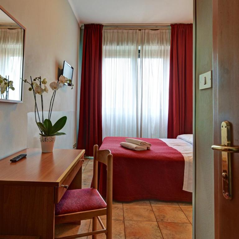 Astor Hotel - Double Room - 10
