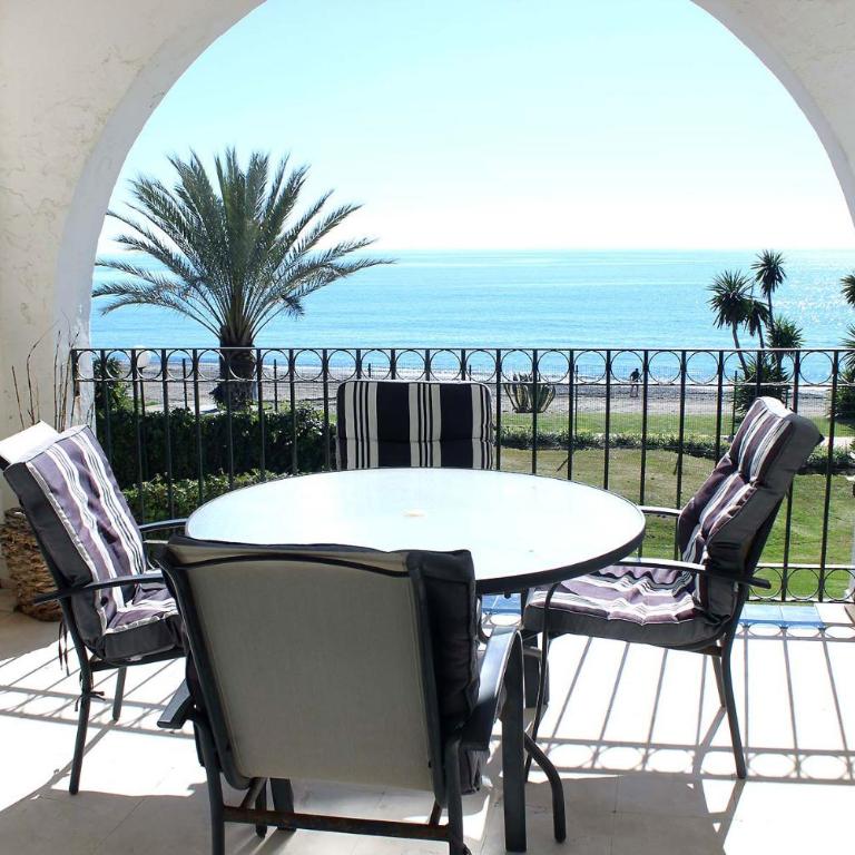 Hacienda Beach - Apartamento de 2 dormitorios con vistas al mar (4-6 adultos) - 2
