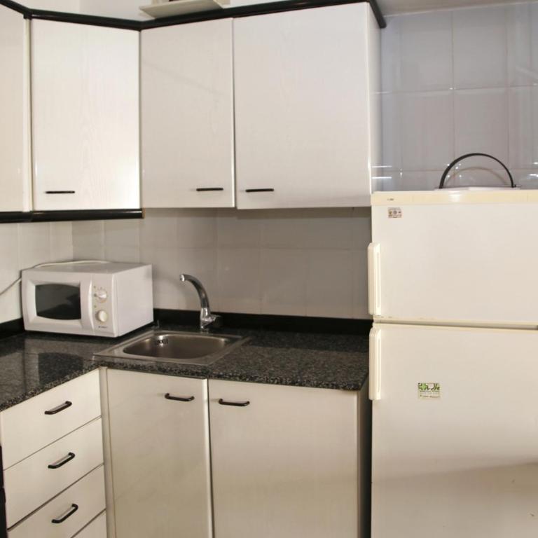 AT031 Comunidad con 2 piscinas, a 5 min a pie de la playa - Apartamento de 2 dormitorios - 12