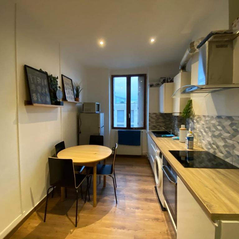 012 CHIC & COSY F2 34m2 HYPERCENTRE WIFI SMART TV NETFLIX - Appartement 1 Chambre - 15