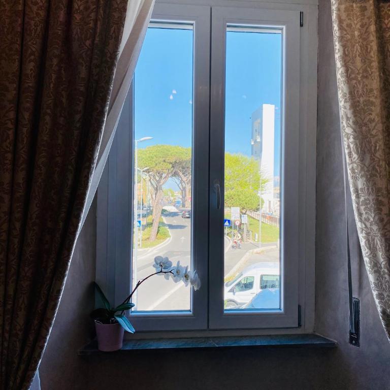 Domus Valadier B&B Guesthouse - Deluxe Double Room - 6