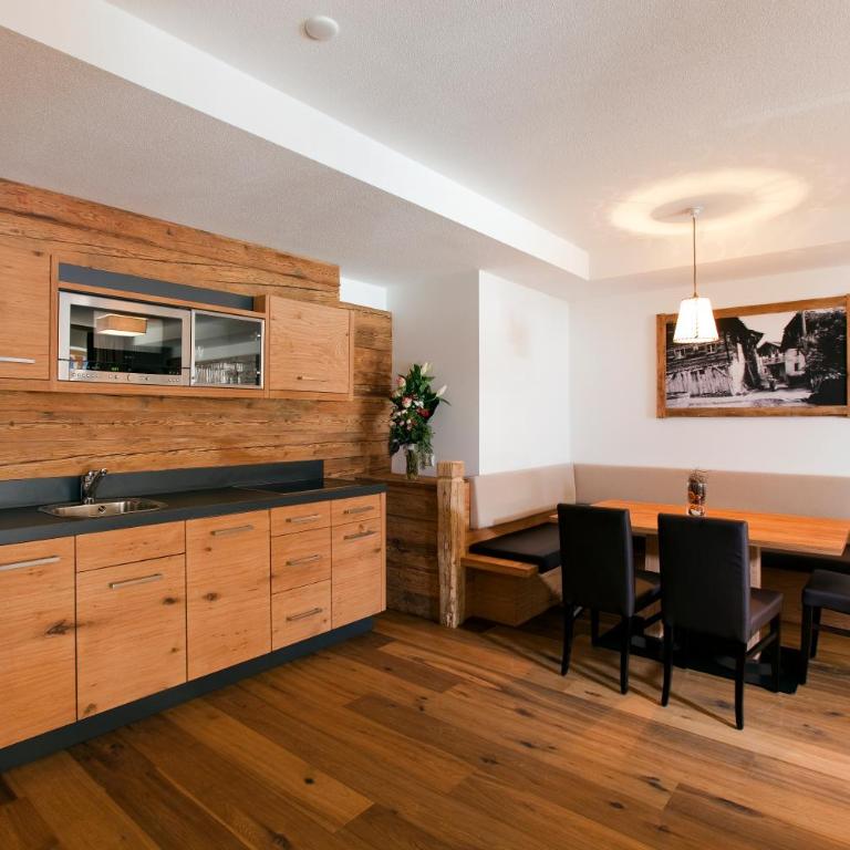 Serfaus Mountain Lodge - Apartamento de 2 dormitorios con balcón - 5