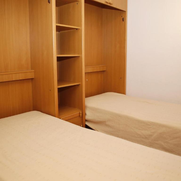 AT046 Els Pins, 1ra línea de la playa, piscina, airco, aparcamiento - Apartamento de 2 dormitorios - 12