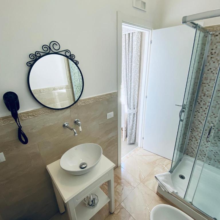 Domus Valadier B&B Guesthouse - Deluxe Double Room - 3