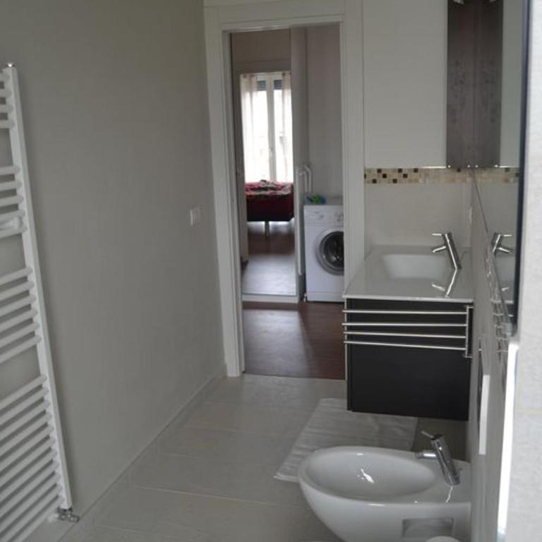 Casa CONTE air conditioning, near Station, Center and Ferry to Bellaggio - Appartamento con 1 Camera da Letto - 8