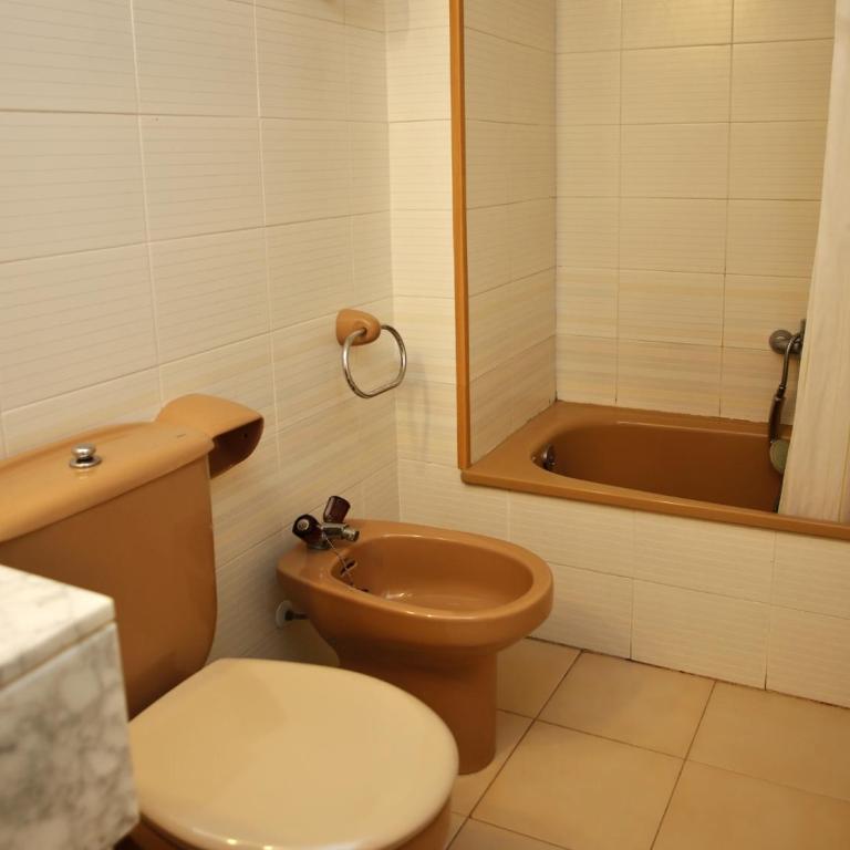 AT116 Els Pins, comunidad con piscina en 1ra línea de la playa - Three-Bedroom Apartment - 23