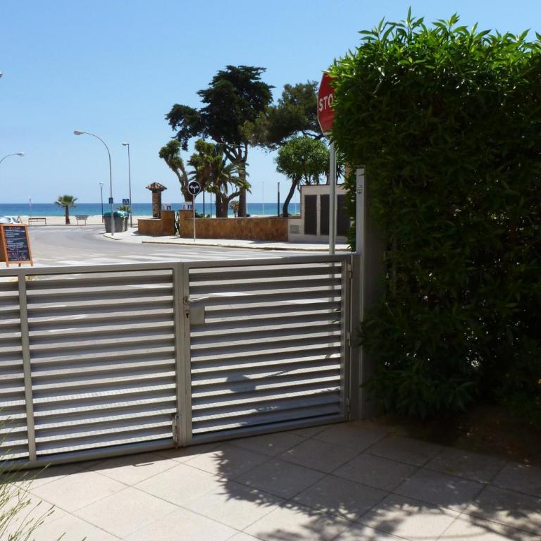 AT117 Planta baja con piscina, airco y a unos pasos de la playa - Apartamento de 3 dormitorios - 1