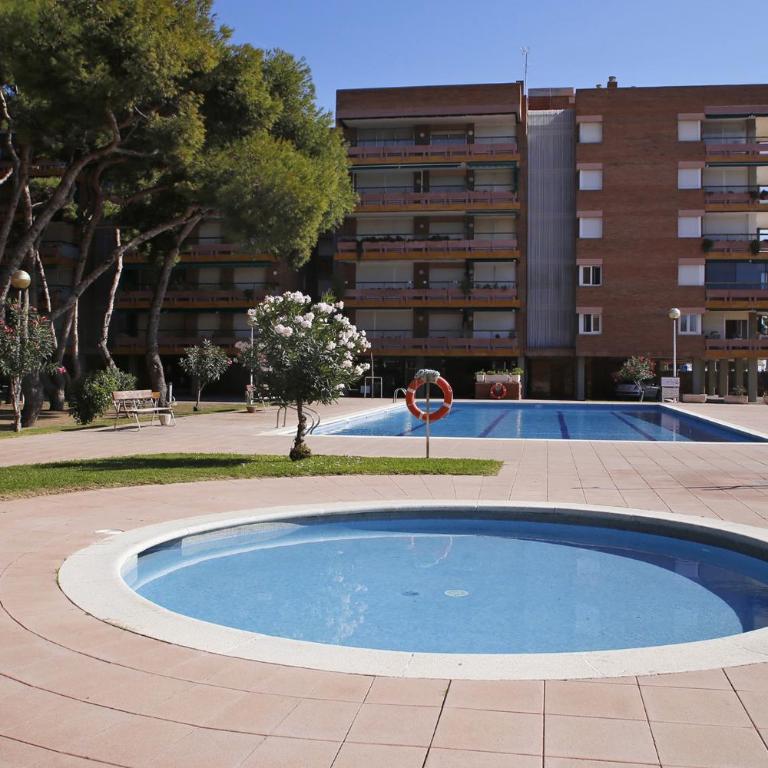 AT132 Els Pins, 1ra línea de la playa, piscina, airco, aparcamiento - Apartamento de 2 dormitorios - 5