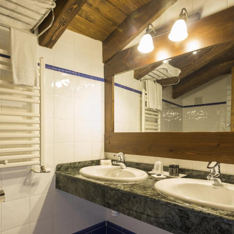 Hotel Casa Cornel - Suite Junior - 12