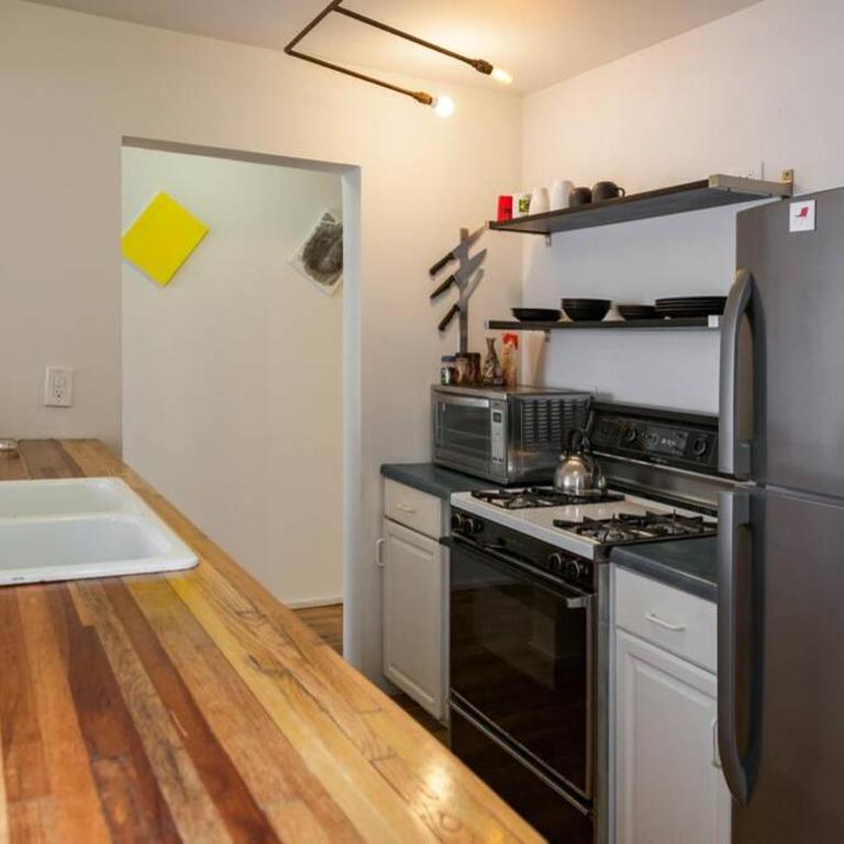 Surfboards included in your stay!!! - Two-Bedroom House - 8