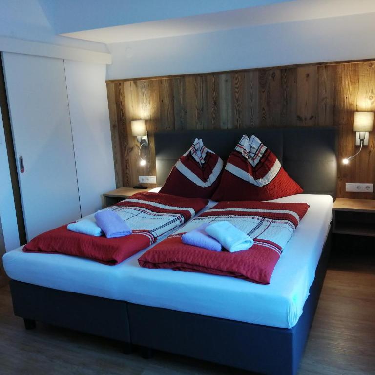 Landhaus Fingerhof - Three-Bedroom Apartment - 8